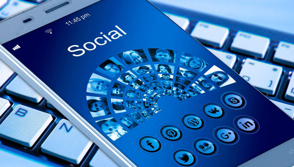 Diferencia entre medios sociales y redes sociales